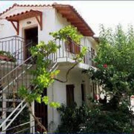 Appartement Δίχωρο Στούντιο Στον Κέντρο Του Αρμενιστή à Armenistis  Extérieur photo