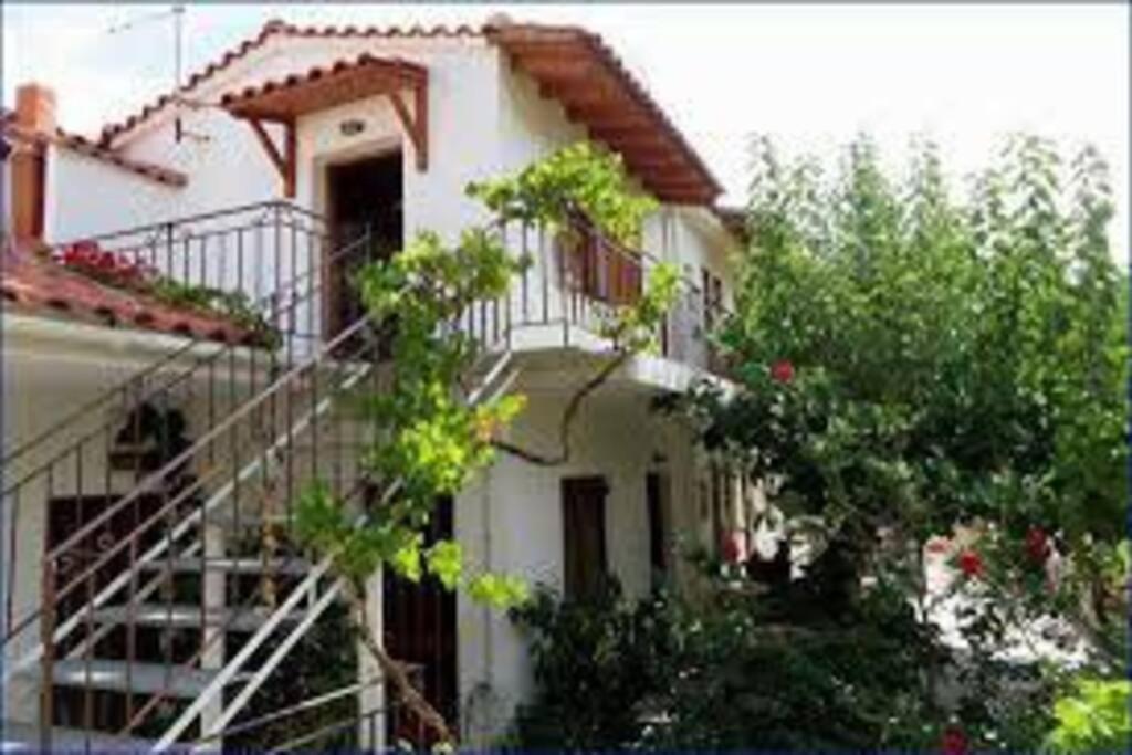 Appartement Δίχωρο Στούντιο Στον Κέντρο Του Αρμενιστή à Armenistis  Extérieur photo