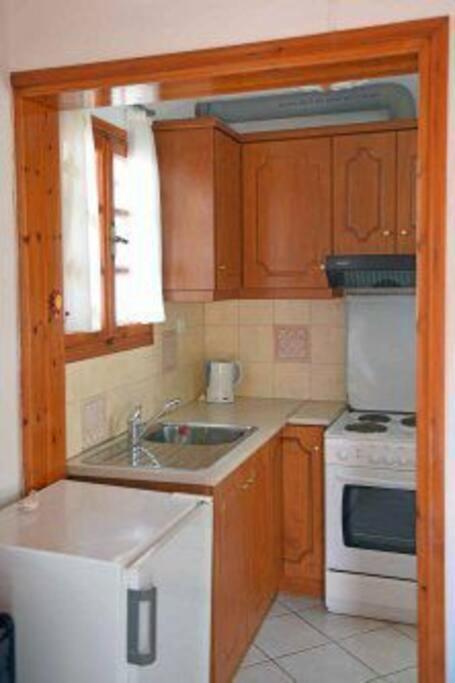 Appartement Δίχωρο Στούντιο Στον Κέντρο Του Αρμενιστή à Armenistis  Extérieur photo